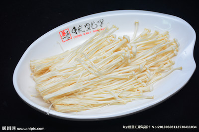 金针菇的光影艺术 食物原料摄影美学解析